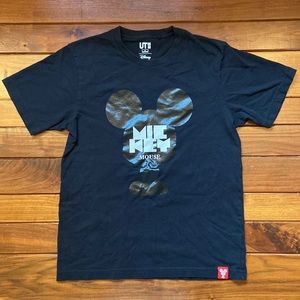 Uniqlo Mickey Mouse Tee Shirt Small